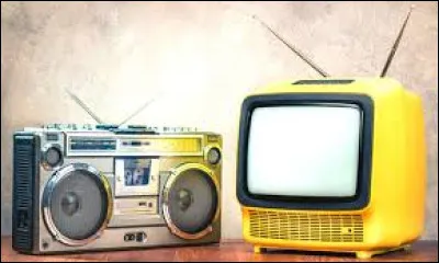 L'invention de la t&eacute;l&eacute;vision est-elle plus ou moins r&eacute;cente que celle de la radio ?