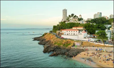 Quelle est la capitale de Salvador ? Merci d'avoir jou&eacute; ! BONNE JOURN&Eacute;E !