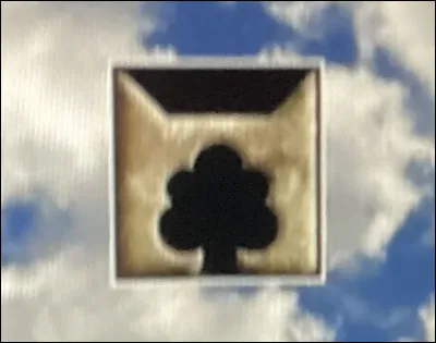 Qui est le/a premier/&egrave;re chef/ffe du Clan du Ciel ?