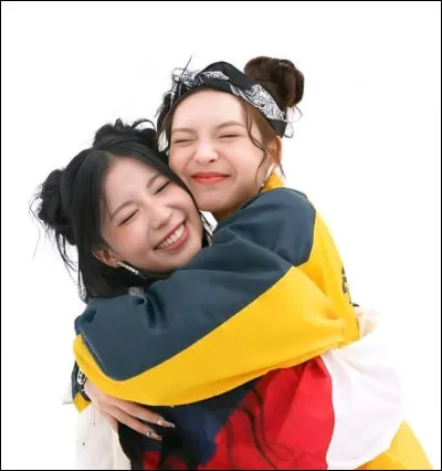 Quelle chanson fait : "Dance all night until I feel aliveI think I'm ready, I think I'm ready toBe myself" ?