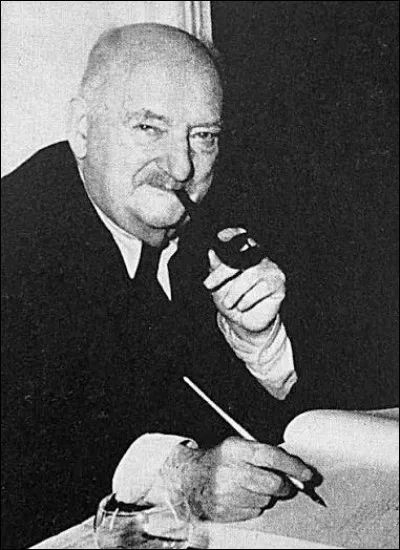 Sous quel nom est plus connu Maurice Edmond Sailland &eacute;lu "prince des gastronomes" en 1927 ?