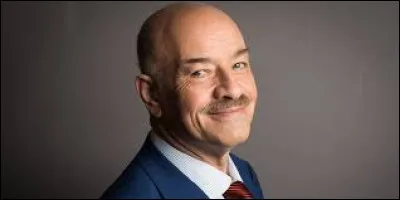 Quel est le m&eacute;tier d'Alain Bauer ?