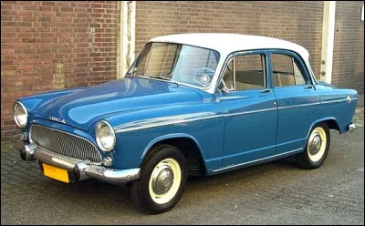 En 1959, un nouveau style d&eacute;core la nouvelle Aronde d&eacute;sormais d&eacute;nomm&eacute;e la...