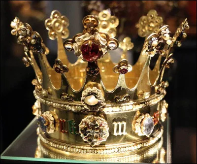 Quel roi gouverne actuellement ?