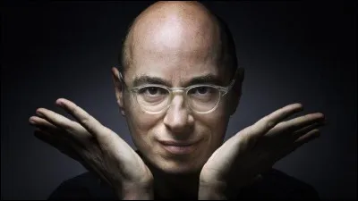 Quels insectes ont fait la renomm&eacute;e du romancier ''Bernard Werber'' ?