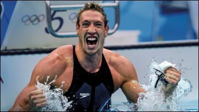 Qui est ce nageur fran&ccedil;ais, sacr&eacute; champion olympique du 100 m&egrave;tres nage libre en 2008 et du relais 4 &times; 100 m&egrave;tres nage libre en 2012 ?