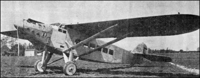 &Agrave; quel c&eacute;l&egrave;bre aviateur appartenait l'avion nomm&eacute; "Croix du Sud" ?