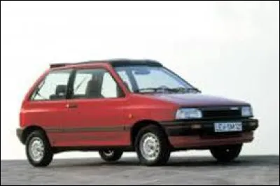 Quel est le nom de cette voiture ?