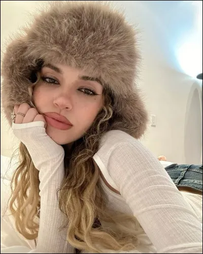 De quel groupe Daniela fait-elle partie ?