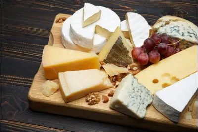 Quel fromage est fabriqu&eacute; &agrave; partir de lait de brebis ?