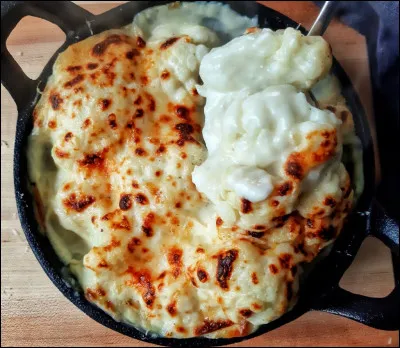 Quelle est la base d�une b&eacute;chamel ?