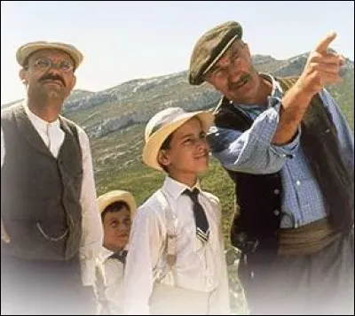 Qui est le r&eacute;alisateur du film "La Gloire de mon p&egrave;re" ?