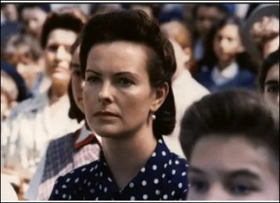 Qui est Raymond Aubrac dans le film "Lucie Aubrac" ?