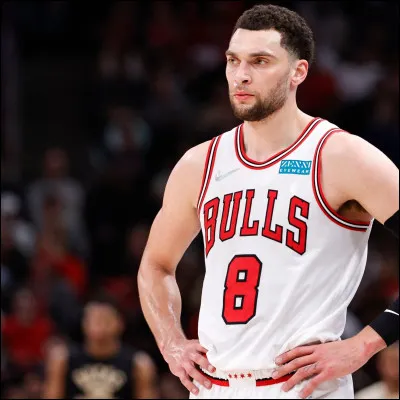 Qui est le shooteur des Bulls ?