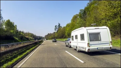 Cette ... est sur la route des vacances