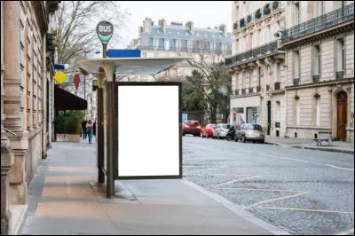 Il n'y a personne &agrave; l'... de bus