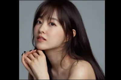 Quelle artiste solo a quitt&eacute; l'agence fin 2025 ?