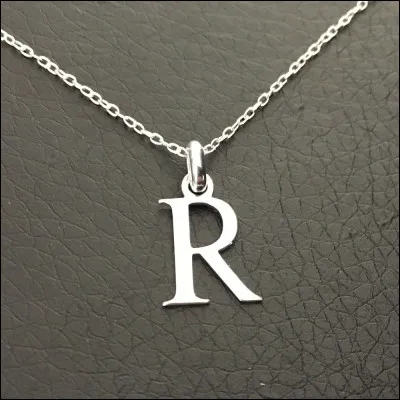 Un petit R pour l'avant-dernier : Je suis insensible aux douleurs...