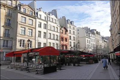 C'est une rue du 1er arrondissement qui va de la rue Pierre Lescot au boulevard de S&eacute;bastopol :
