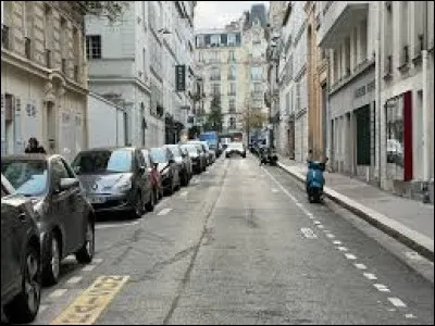 C'est une rue du 6e arrondissement qui relie le boulevard du Montparnasse &agrave; la rue Notre-Dame-des-Champs :