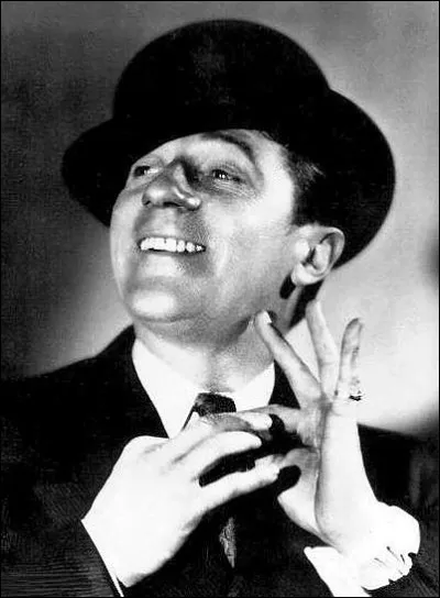 Enfin, qui nous chante "Y'a d'la mise en bouteilles au ch&acirc;teau" ?