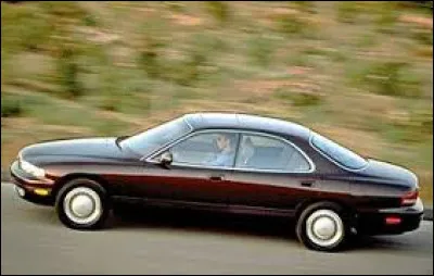 Quel est le nom de cette grande voiture ?