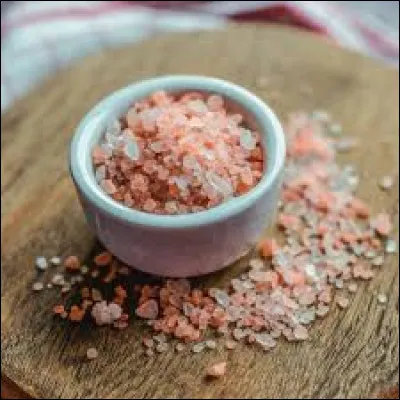 Quel est l'autre nom du sel de l'Himalaya qui est r&eacute;colt&eacute; au Pakistan ?