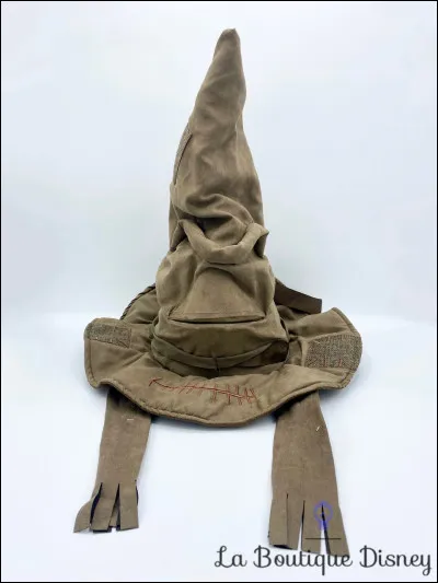 Quand tu arrives &agrave; Poudlard, dans quelle maison le choixpeau t�envoie-t-il ?