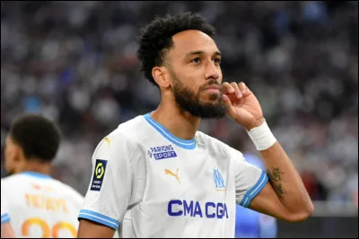 Qui est ce footballeur ?