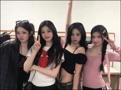 Lesquels chantent ''Zoom'' ?