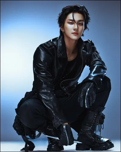 Qui est le membre pr&eacute;sent sur la photo ?