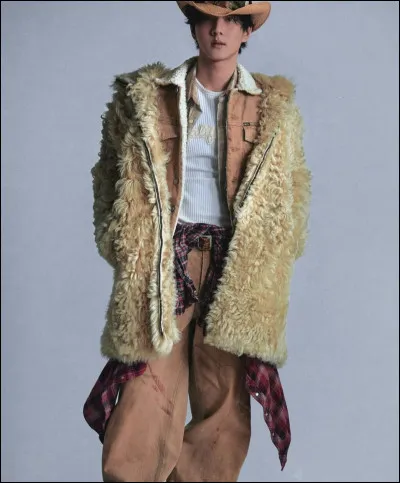 L'album est disponible en trois langues : lesquelles ?