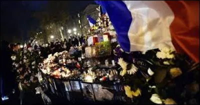 Le 13 novembre 2015 ont lieu des attentats &agrave; Paris.