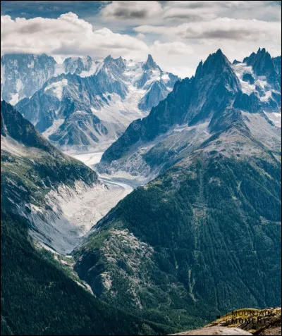 Quel est le massif montagneux le plus &eacute;lev&eacute; de France ?