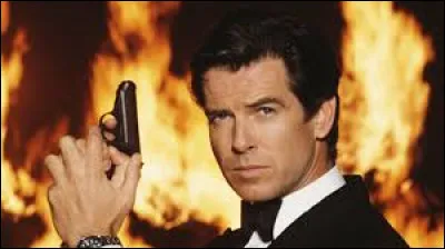 Lequel de ces acteurs est le premier &agrave; avoir incarn&eacute; James Bond au cin&eacute;ma ?