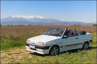 Quel est le nom de ce cabriolet ?