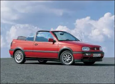 Voici la version cabriolet de la Volkswagen ...