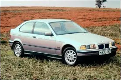 Quel est le nom de cette voiture ?