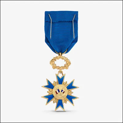 Ils ont &eacute;t&eacute; d&eacute;cor&eacute;s de l'ordre national du ...