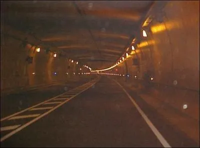 Quelle inauguration y a-t-il eu le 17 janvier 2003 ?