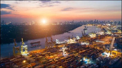 Jolie lumi&egrave;re pour un petit porc de p&ecirc;che authentique.