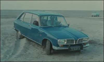 Une R 16 conduite par Jean Yanne, c'est dans ce film de Pialat :