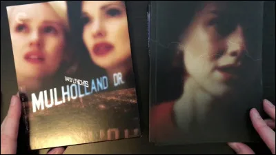 "Mulholland Drive" est r&eacute;alis&eacute; par David Lynch.