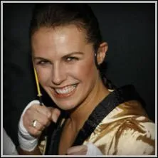 Mis  part le bodycombat, Dans quel concept peut-on retrouver Rachael Cohen ?