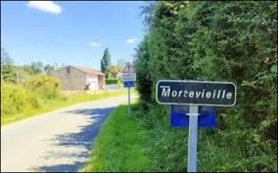 Hameau Vend&eacute;en d&eacute;pendant de la commune de La Bretonni&egrave;re-la-Claye, sur les bords du Lay, Mortevieille se situe en r&eacute;gion ...