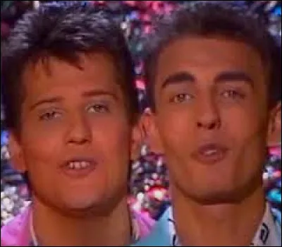 Comment s'appelle le groupe qui interpr&egrave;te le tube "Nuit de folie" en 1988 ?