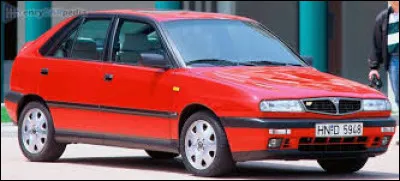 Quel est le nom de cette voiture ?