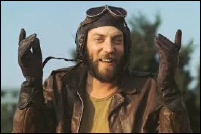 Quelle est la nationalit&eacute; de l'acteur Donald Sutherland ?