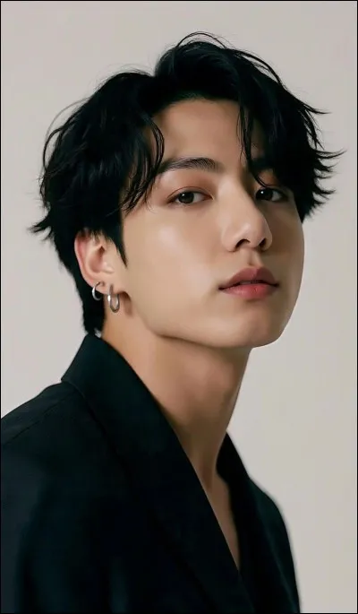 Maknae iconique. Chante, danse, rappe.Golden vibes partout.C�est�