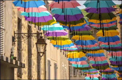 Quelle ville est sa pr&eacute;fecture ?